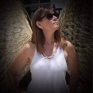 Meet your Posher, Diane